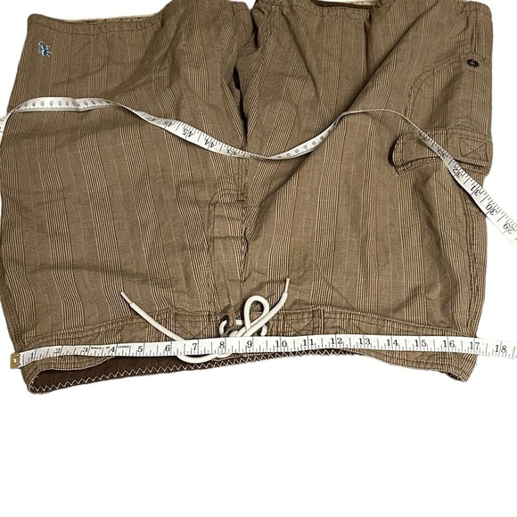 Mossimo Supply Inc Board Shorts • Size: 34 • Used - Picture 8 of 9